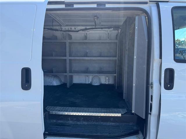 Photo of 2021 White Chevrolet Express 3500