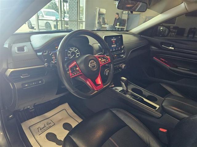 Photo of 2022 Gun Metallic Nissan Altima