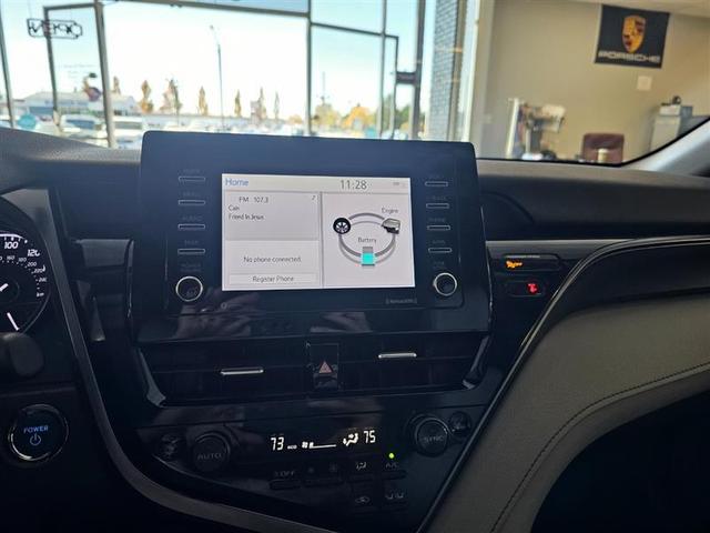 Photo of 2022 Blue Toyota Camry Hybrid