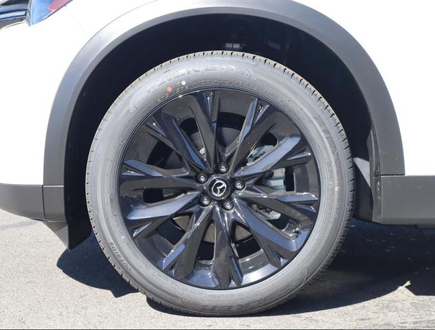 Photo of 2025 Rhodium White Premium Mazda CX-90 PHEV
