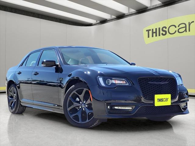 2023 Chrysler 300