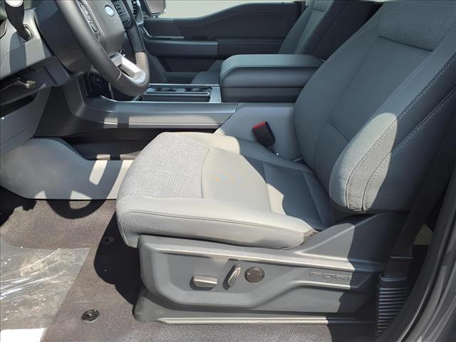Photo of 2025 Carbonized Gray Metallic Ford F-150