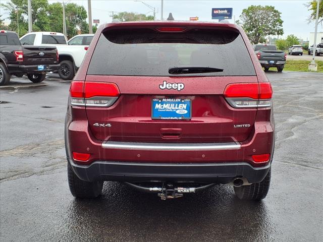 Photo of 2019 Velvet Red Pearlcoat Jeep Grand Cherokee