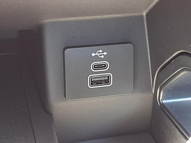 Photo of 2025 Oxford White Ford Ranger