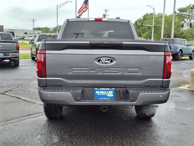 Photo of 2025 Space White Metallic Ford F-150