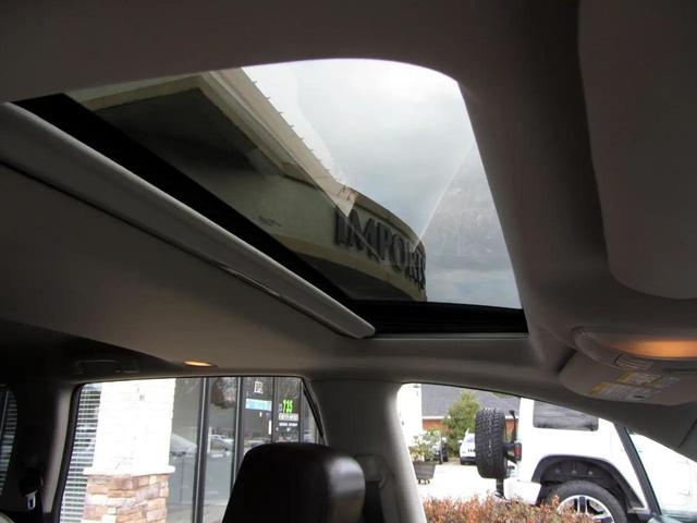 Photo of 2013 Blue INFINITI JX35
