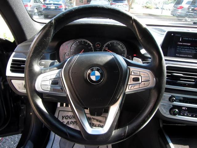 Photo of 2018 Gray BMW 740
