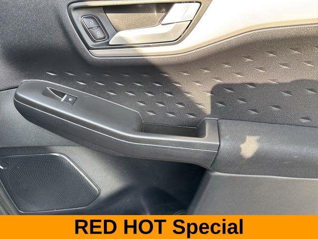 Photo of 2020 Ingot Silver Ford Escape