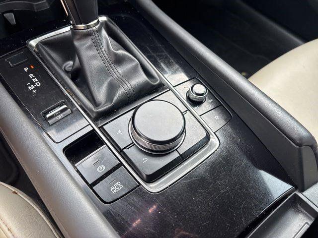 Photo of 2020 Snowflake White Pearl Mica Mazda Mazda3