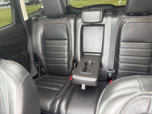 Photo of 2019 Black Metallic Ford Escape