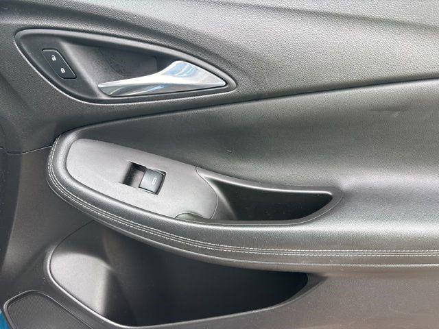 Photo of 2021 Deep Azure Metallic Buick Encore GX