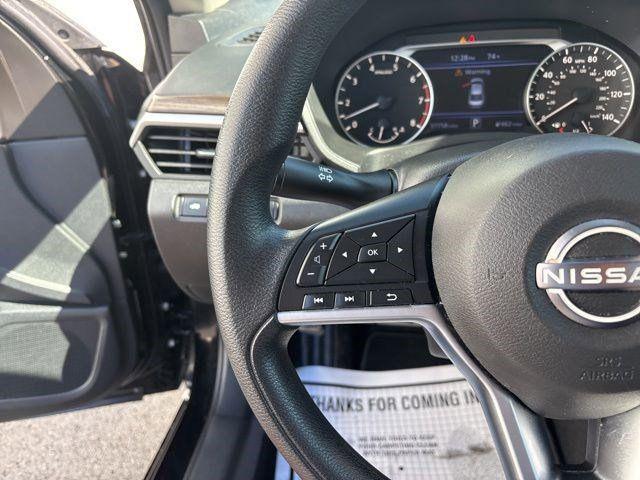 Photo of 2024 Super Black Nissan Altima