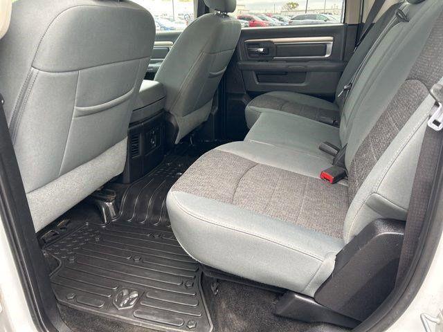 Photo of 2016 Bright White Clearcoat RAM 1500