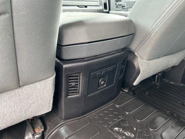 Photo of 2016 Bright White Clearcoat RAM 1500