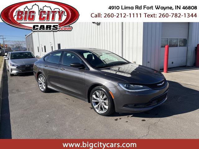 2016 Chrysler 200