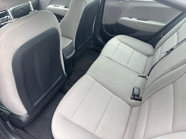 Photo of 2020 Phantom Black Hyundai ELANTRA