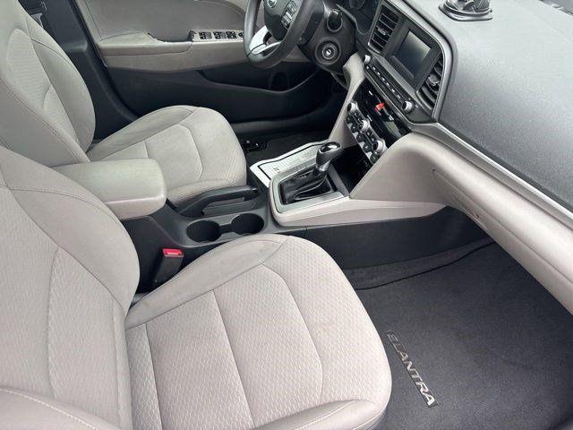 Photo of 2020 Phantom Black Hyundai ELANTRA