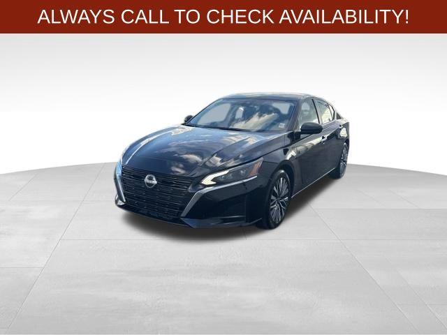 Photo of 2024 Super Black Nissan Altima