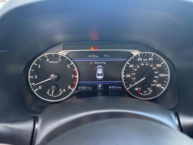Photo of 2024 Super Black Nissan Altima