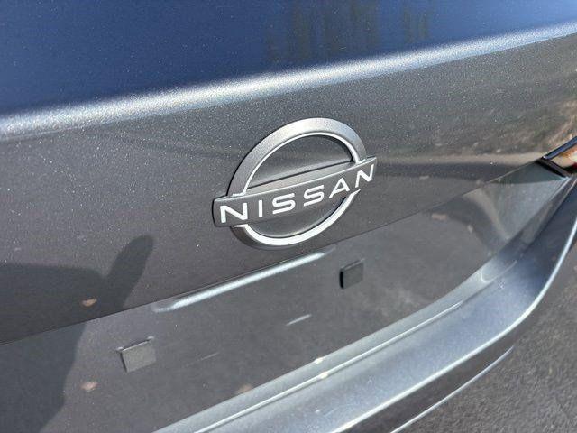 Photo of 2024 Gun Metallic Nissan Sentra