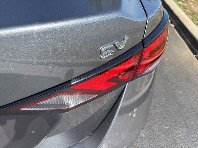 Photo of 2024 Gun Metallic Nissan Sentra