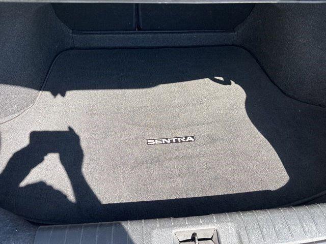 Photo of 2024 Gun Metallic Nissan Sentra