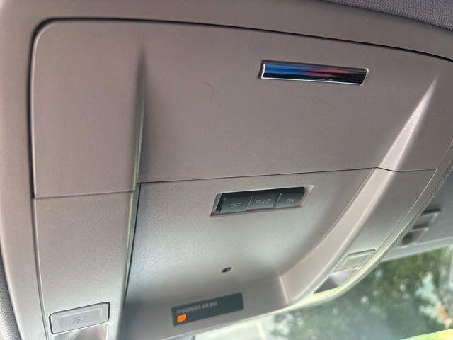 Photo of 2017 Deep Ocean Blue Metallic Chevrolet Silverado 1500