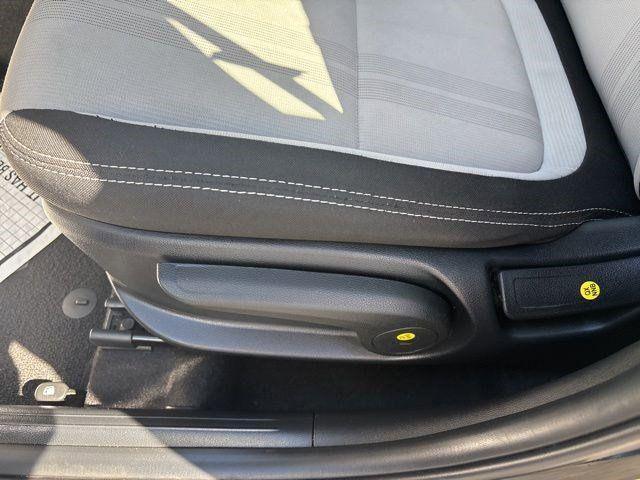 Photo of 2024 Onyx Black Hyundai VENUE