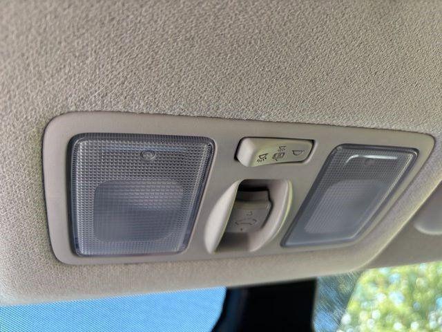Photo of 2024 Onyx Black Hyundai VENUE