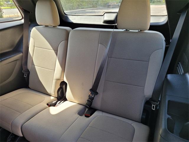 Photo of 2024 Summit White Chevrolet Traverse Limited