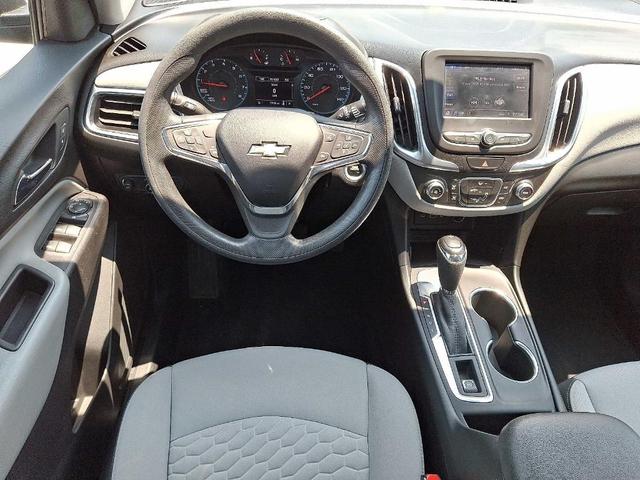 Photo of 2021 Mosaic Black Metallic Chevrolet Equinox