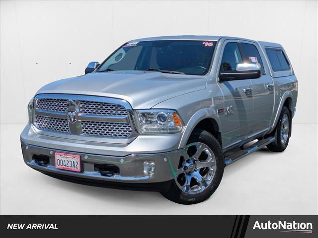 Photo of 2016 Bright Silver Metallic Clearcoat RAM 1500