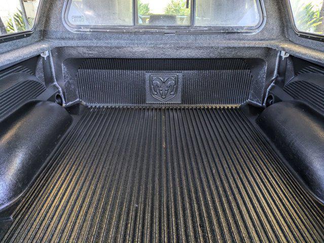 Photo of 2016 Bright Silver Metallic Clearcoat RAM 1500