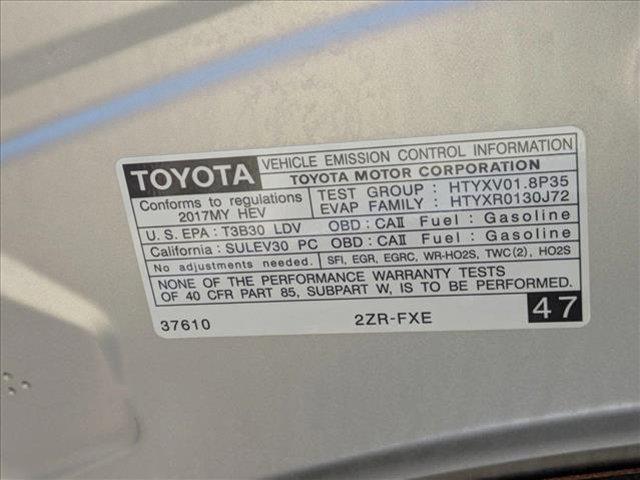 Photo of 2017 Classic Silver Metallic Toyota Prius Prime