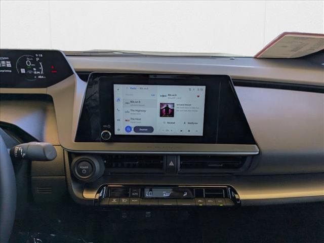 Photo of 2024 Wind Chill Pearl Toyota Prius