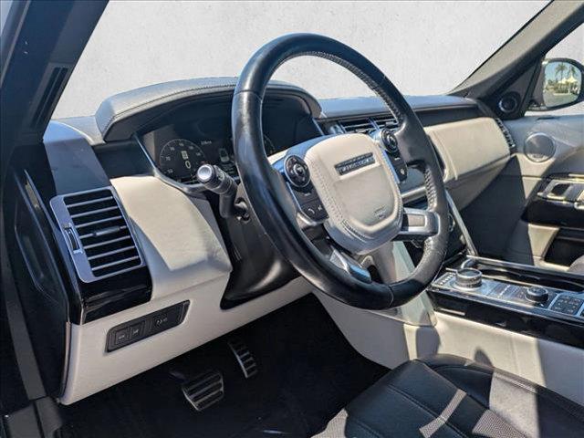 Photo of 2017 White Land Rover Range Rover