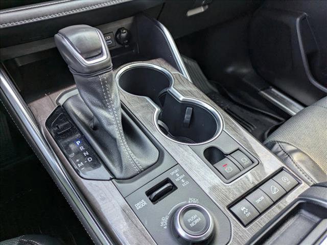 Photo of 2022 Opulent Amber Toyota Highlander