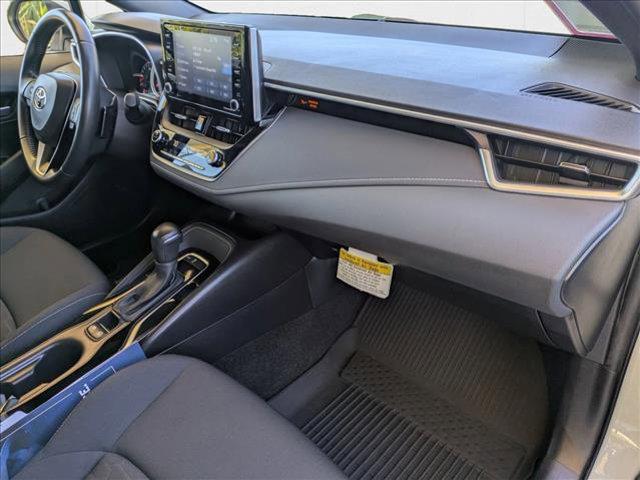 Photo of 2022 White Toyota Corolla