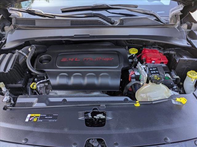 Photo of 2019 Diamond Black Crystal Pearlcoat Jeep Compass