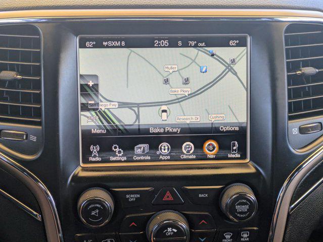 Photo of 2016 Granite Crystal Metallic Clearcoat Jeep Grand Cherokee