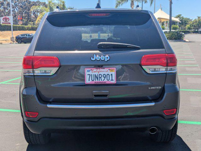 Photo of 2016 Granite Crystal Metallic Clearcoat Jeep Grand Cherokee
