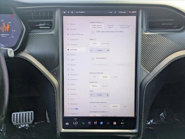 Photo of 2021 Silver/Gray Tesla Model X