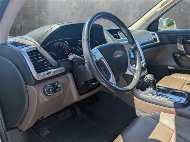 Photo of 2015 White Diamond Tricoat GMC Acadia