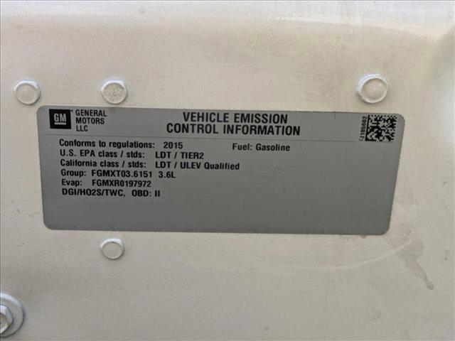 Photo of 2015 White Diamond Tricoat GMC Acadia