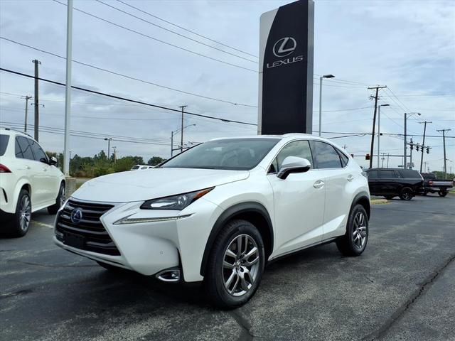 Photo of 2015 Eminent White Lexus NX 300h