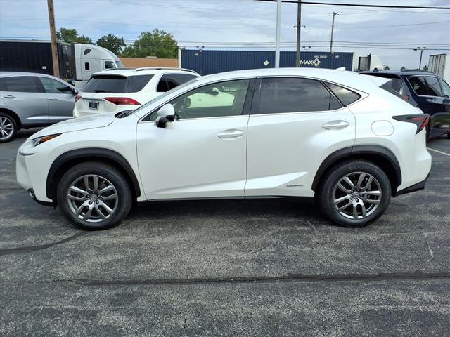 Photo of 2015 Eminent White Lexus NX 300h