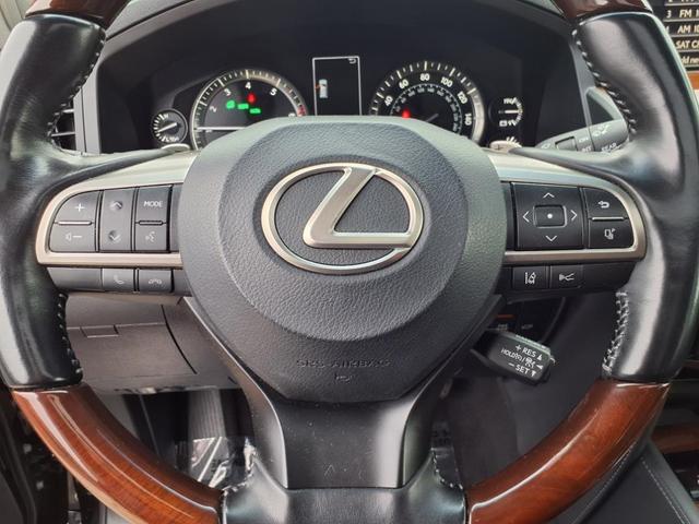 Photo of 2021 Black Onyx Lexus LX 570