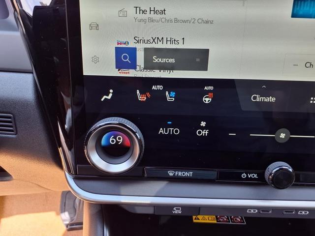Photo of 2025 Iridium Lexus RZ 300e