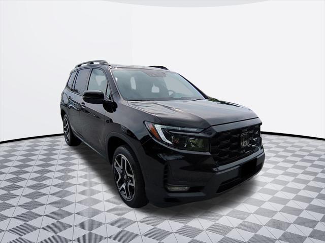 Photo of 2023 Crystal Black Pearl Honda Passport