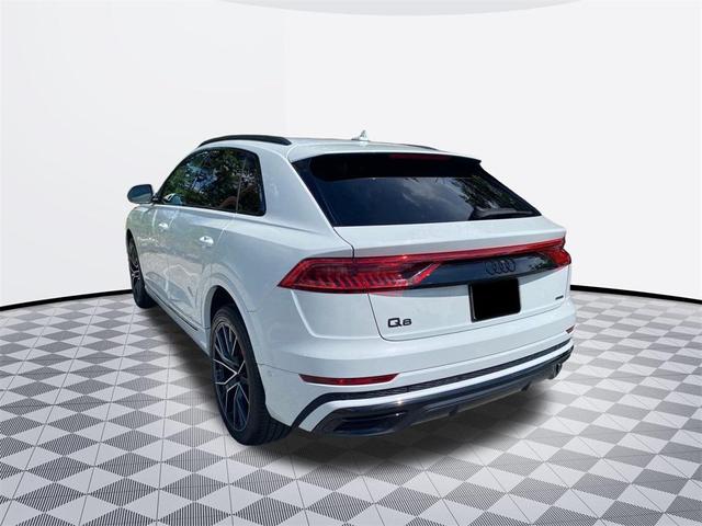 Photo of 2023 Glacier White Metallic Audi Q8